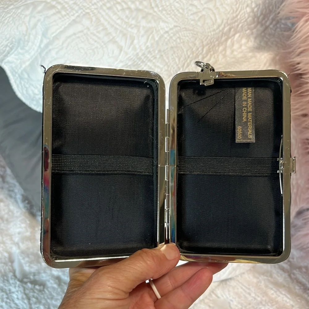 Wristlet Black Snake Skin Look Wallet